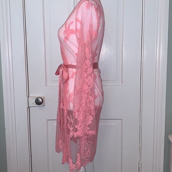 VICTORIAS SECRET PINK LACE ROBE WITH SASH BELT - Picture 5 of 15